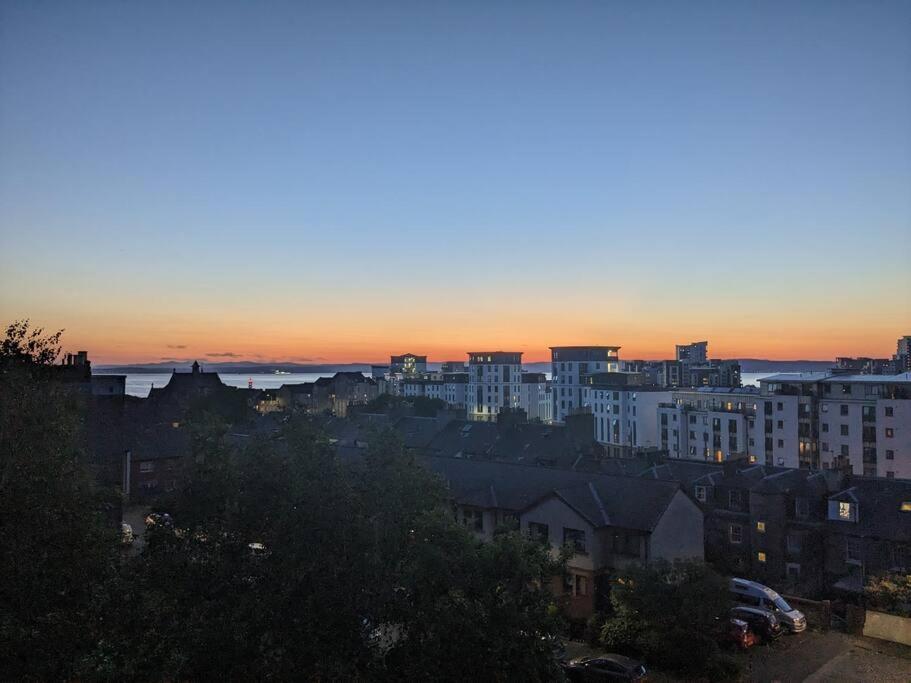 Peaceful Oasis By The Sea Apartment Edinburgh Ngoại thất bức ảnh
